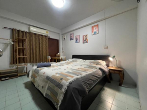 Cozy room 4